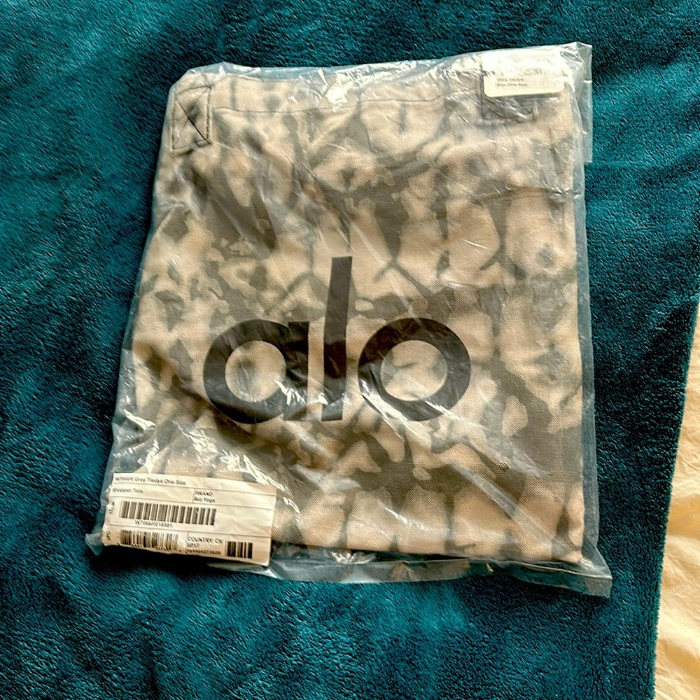 Alo Yoga Grey Tote